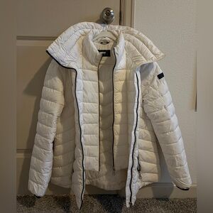 DKNY Women's Quilted White Puffer Jacket